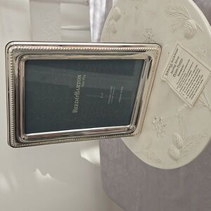 NWOT Reed & Barton Made In Italy Sterlng Silver Beaded Picture Frame 5"x7"
